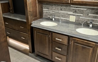 2017 Tiffin Motorhomes Phaeton 40 AH
