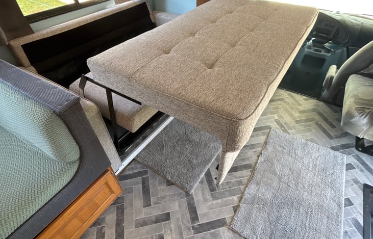 Super easy to convert. At the Highpoint it balances by itself.