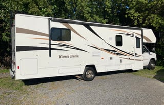2019 Winnebago Minnie Winnie 31G