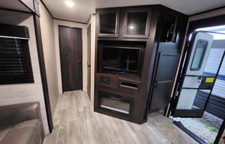 Great Family Escape with Outdoor kitchen