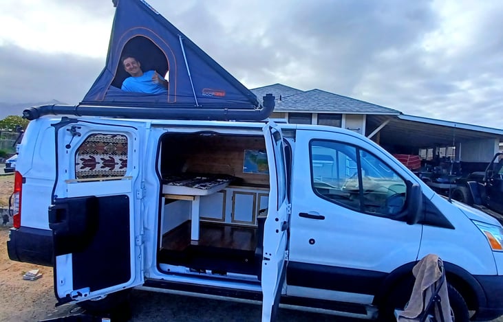 NEW...Just added 8/9/22 
RoofNest Falcon Camper top! Yes on top of Van. Separate entrance and now sleeps 4 EASY. You have a TWO story Rollin' Maui condo!!!😎 Great options all around~ 
🤙
