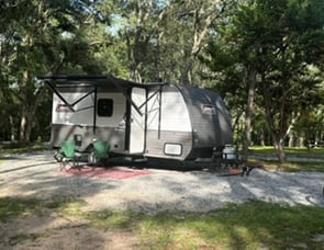 Dutchmen RV Coleman Lantern LT Series 18BH