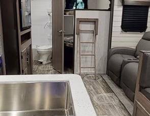 Keystone RV Sunset trail Sunset Trail