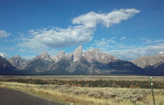 4WD All-Season "Rosie" UNLIMITED MILES + Starlink