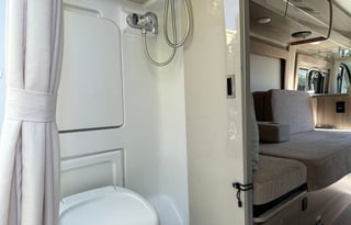 2022 Thor Motor Coach Sequence 20L