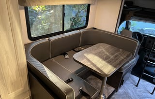 2022 ForestRiver Sunseeker LE (Sleeps 6)