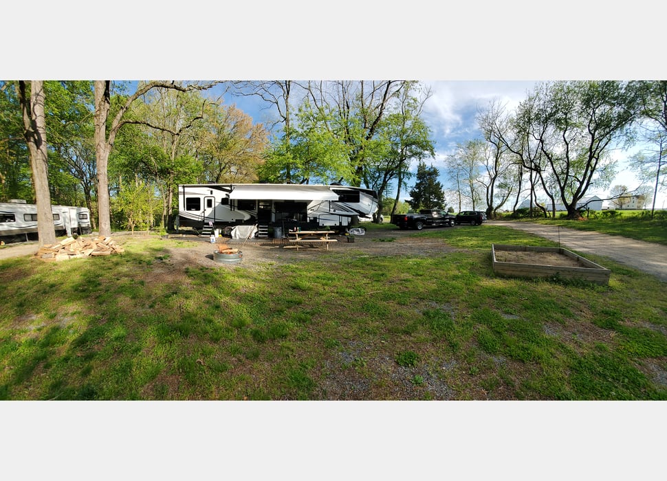 Fifth Wheel rentals in Crownsville