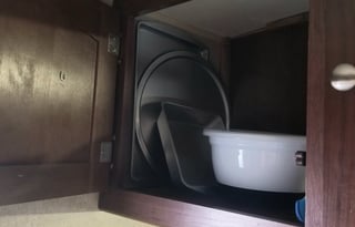 Cozy Furnished Bunkhouse- No Stress Delivery Only