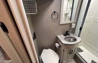 Luxurious RV for 2025 - Thor Motor Coach - ACE