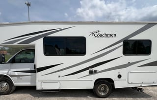 2020 Coachmen Freelander 22XG