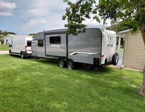 Venture RV Sonic SN220VRB