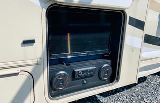 2018 Coachmen Leprechaun - LPA233