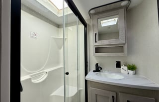 Keystone Montana High Country 385BR