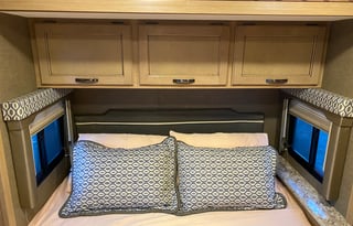 2017 Thor Motor Coach Freedom Elite 22FE