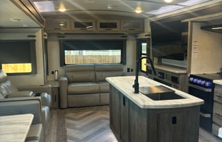 Luxury Hemisphere 308RL Delivery RV