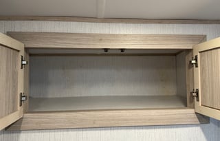 Easy Luxury Getaway! King Bed!