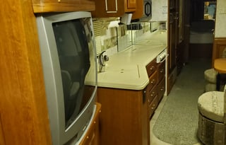 2003 Coachman Cross Country Elite 376DS