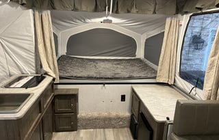 Pop-up that sleeps the whole family under 3300 lbs