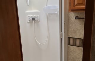 2011 Winnebago Access 31C