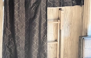 Sleeps up to 10 and we're pet friendly