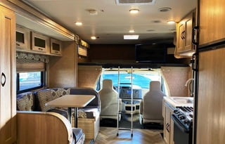 Spacious, Modern & Solar! 2016 Coachmen Freelander
