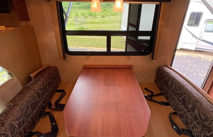 Dinette that folds down into a "full" sized bed