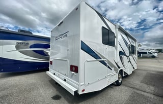 2023 Thor Motor Coach Freedom Elite 28HE