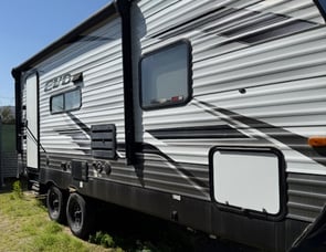 Forest River RV EVO T1850