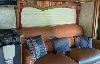 2010 Jayco Greyhawk 31FS class C