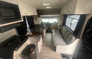 2014 Thor Majestic Motor Coach