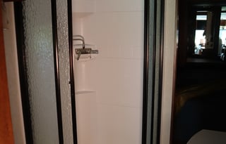 King-Size StarLink Class-A Cruiser!