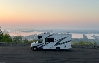 2021 Thor Motor Coach Magnitude GA22