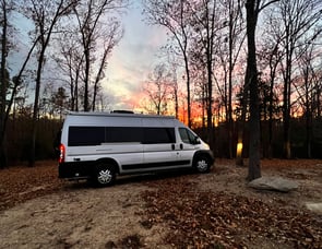 Thor Motor Coach Sequence 20L