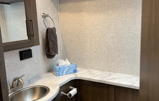 2022 Thor Motor Coach Hurricane 34J