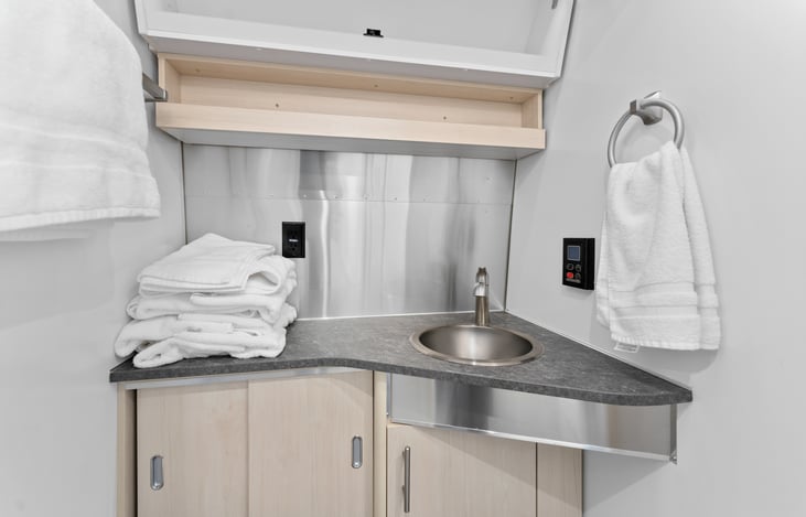 Towels, hairdryer and shampoo and soap come with your stay.