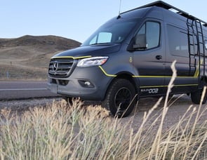 Remote Vans Mercedes Oasis