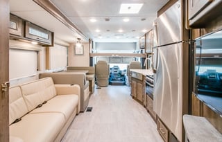2025 COACHMEN MIRADA 35ES