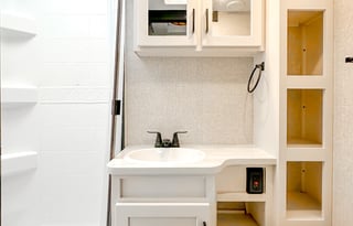 2024 Jayco Jay Feather 19MRK