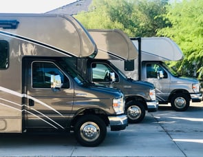 Winnebago Minnie Winnie 31H