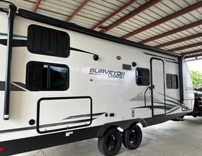 Forest River RV Surveyor Legend 240BHLE