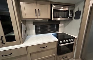 2023 Grand Design Reflection 310MKTS