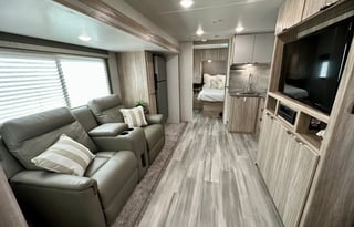 2024 Winnebago Minnie 2301BHS