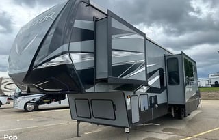 2020 Keystone Raptor 423 Toy Hauler GarageDelivery