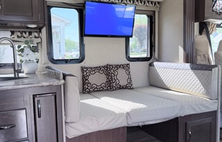 2018 Thor Motor Coach ACE 30.2
