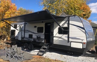 Family Adventure Awaits 2020 Keystone Springdale