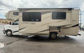 2018 Coachmen LEPRECHAUN 240FS