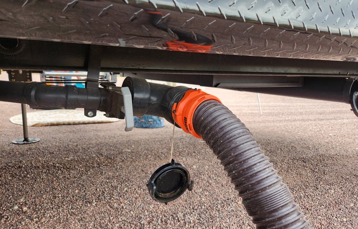 Grey tank #2 close-up connection with valve / cap.