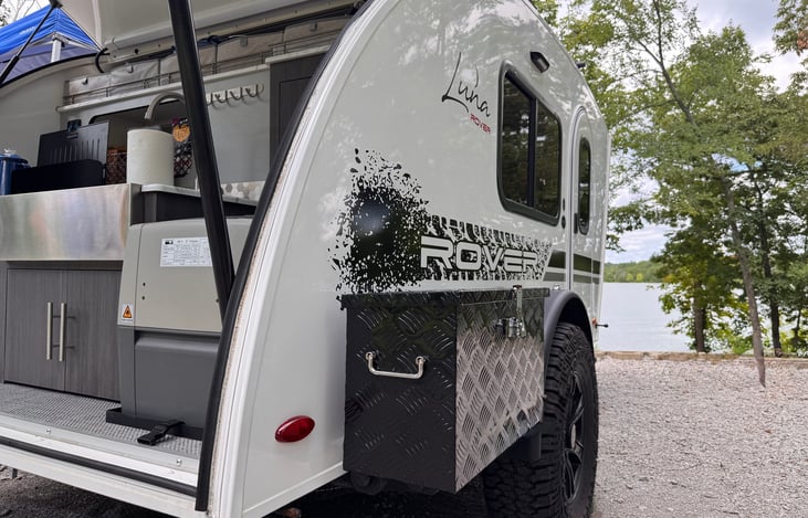 Compact enough to fit perfectly where you need it, yet spacious enough to o