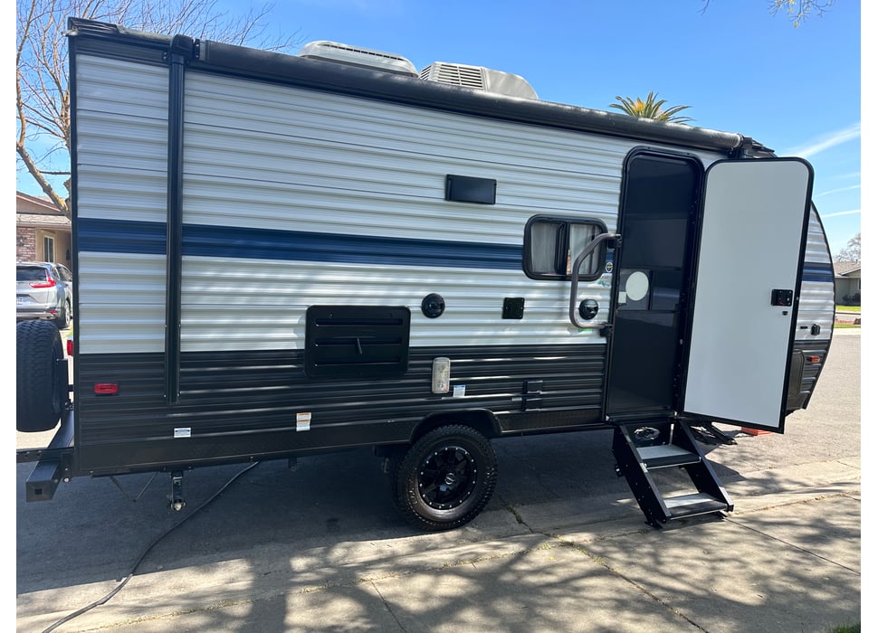 Travel Trailer rentals in Tracy