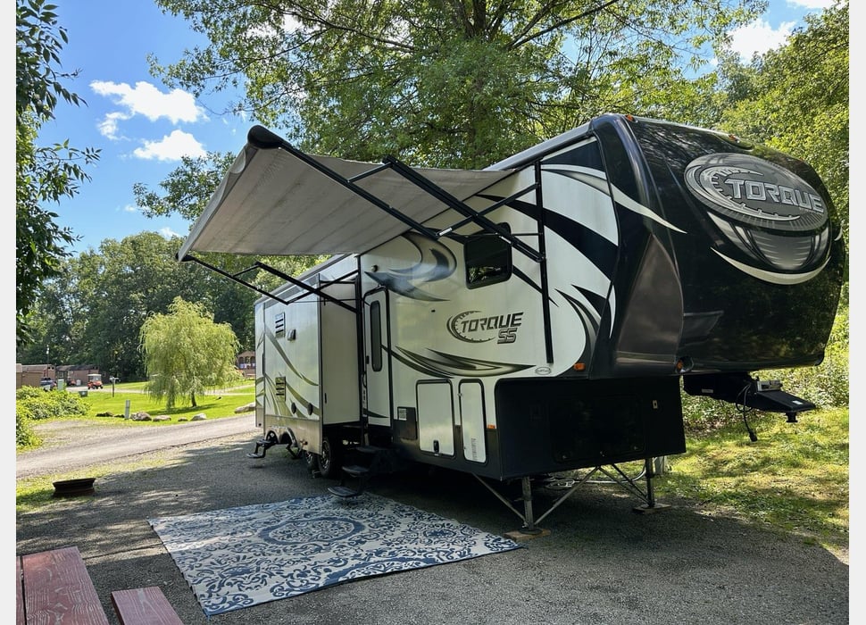 Fifth Wheel rentals in Pittsfield